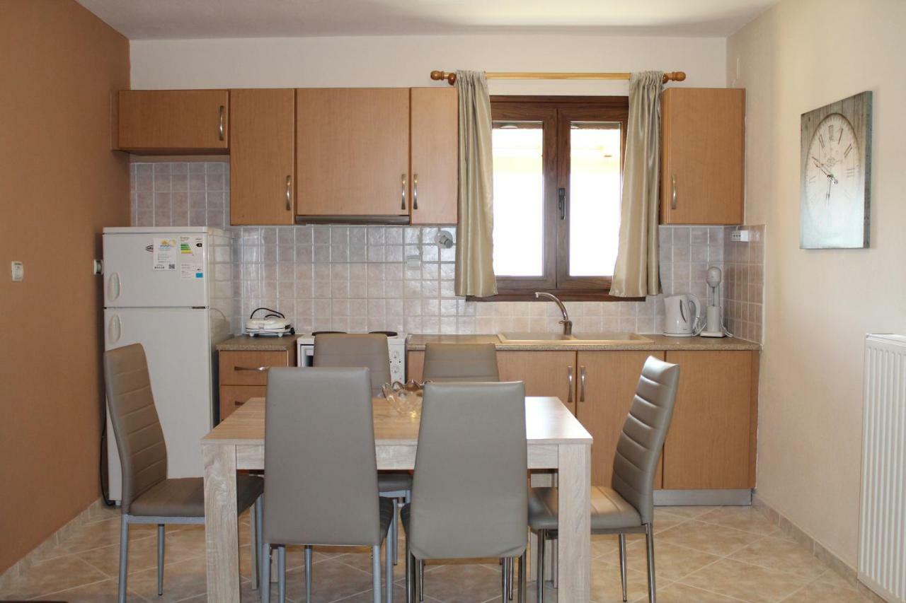 Antelia Homes Skiathos-Stadt Exterior foto