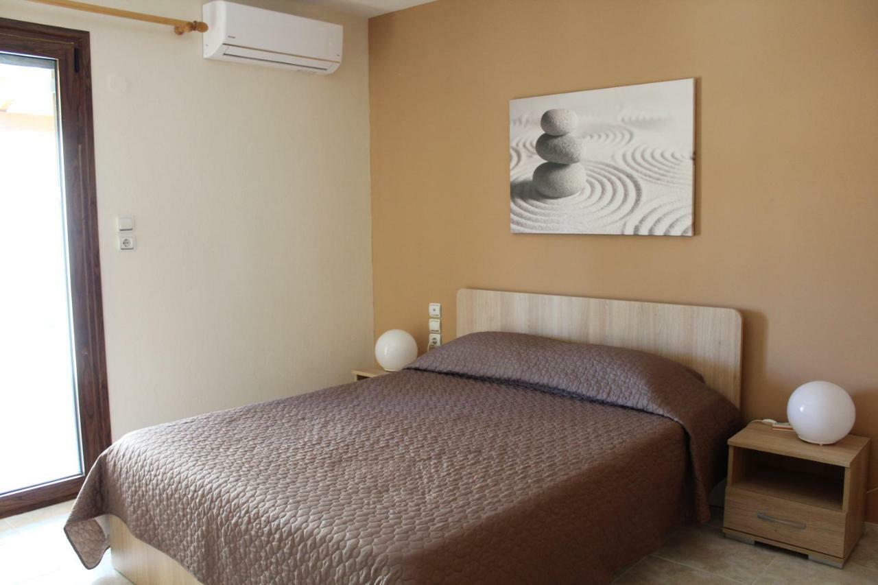 Antelia Homes Skiathos-Stadt Exterior foto
