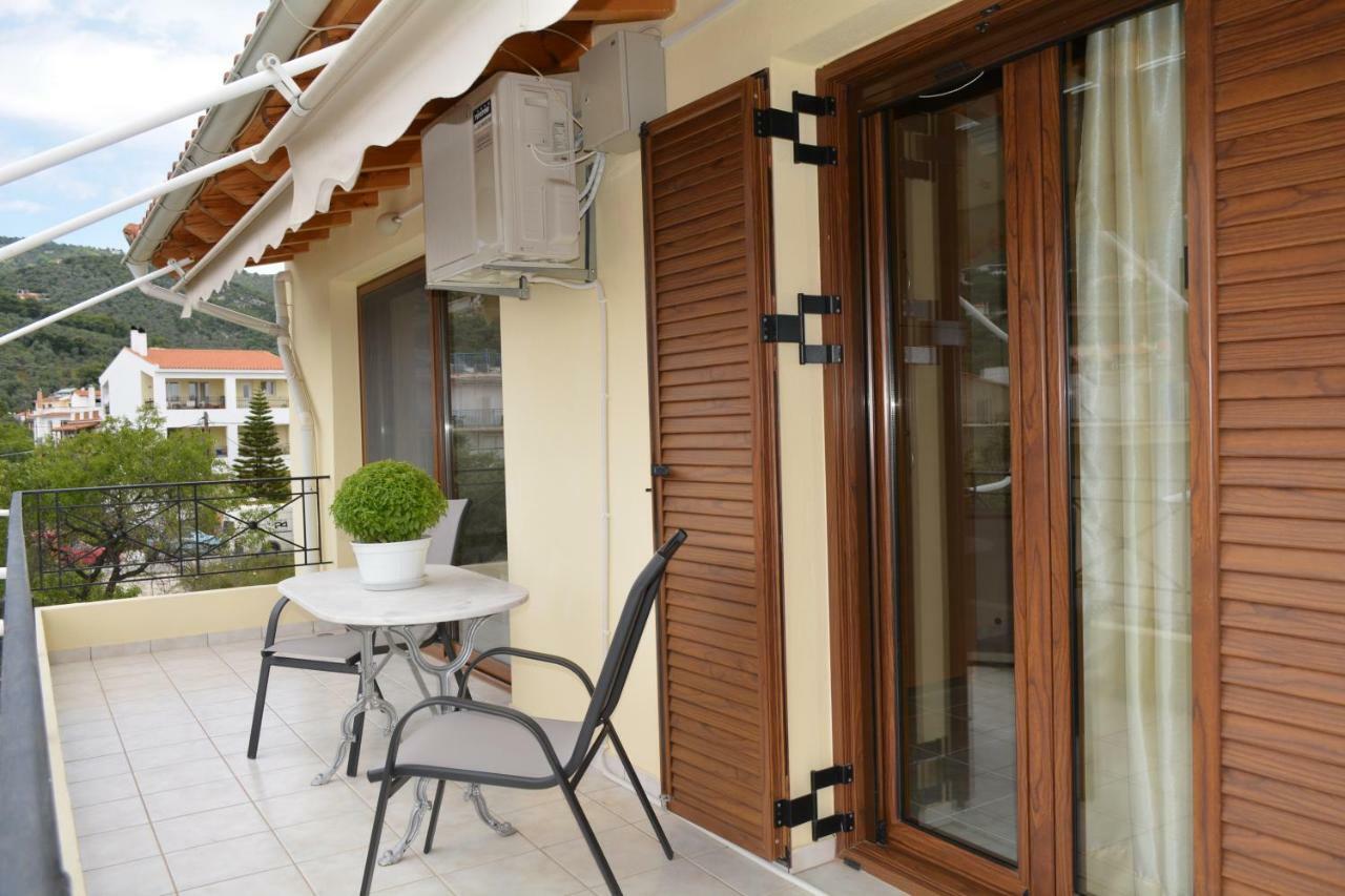 Antelia Homes Skiathos-Stadt Exterior foto